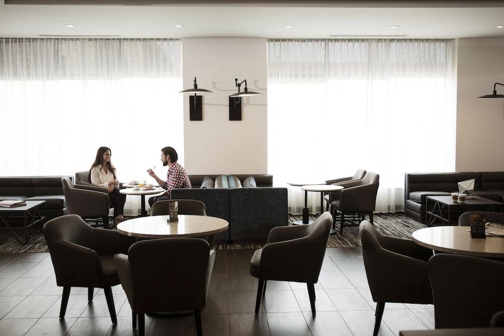 Hyatt Place 3*